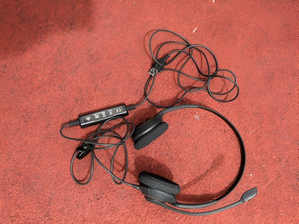 Jabra Headphones with Mic Wired